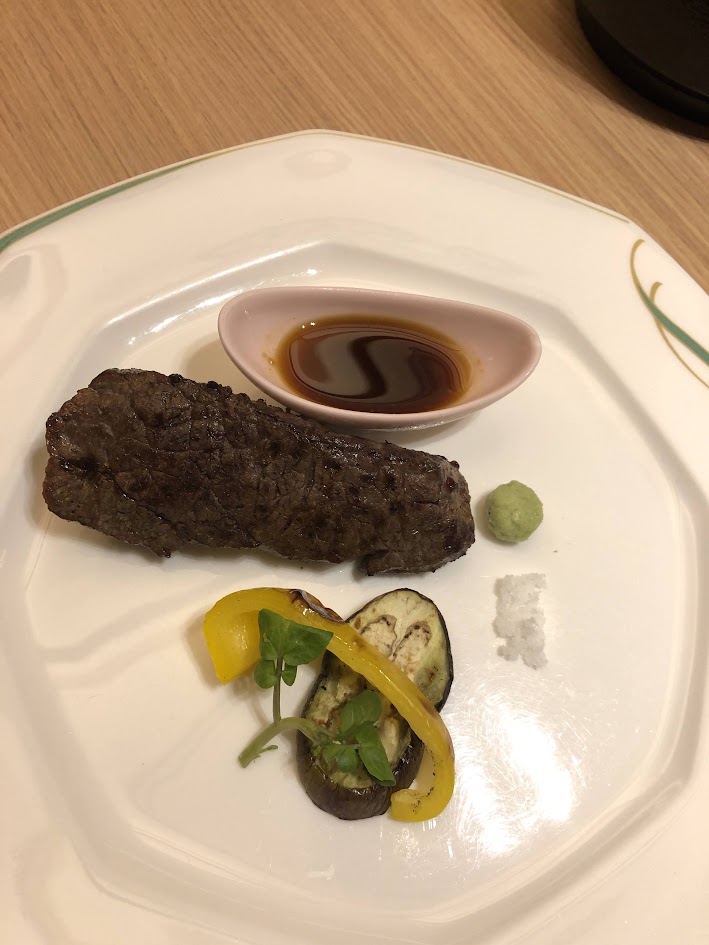 夕食