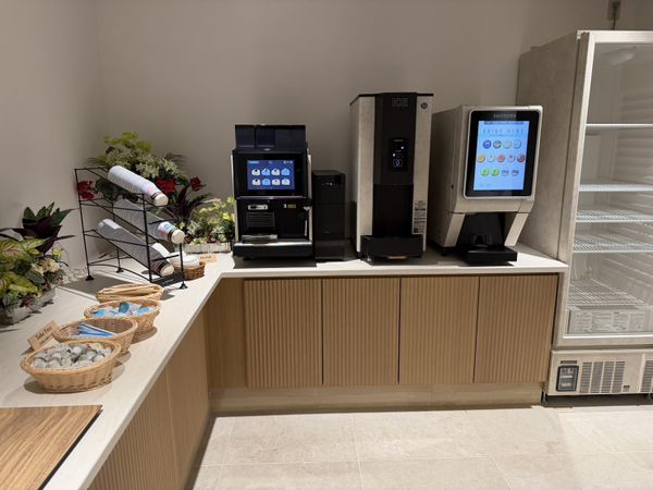 館内