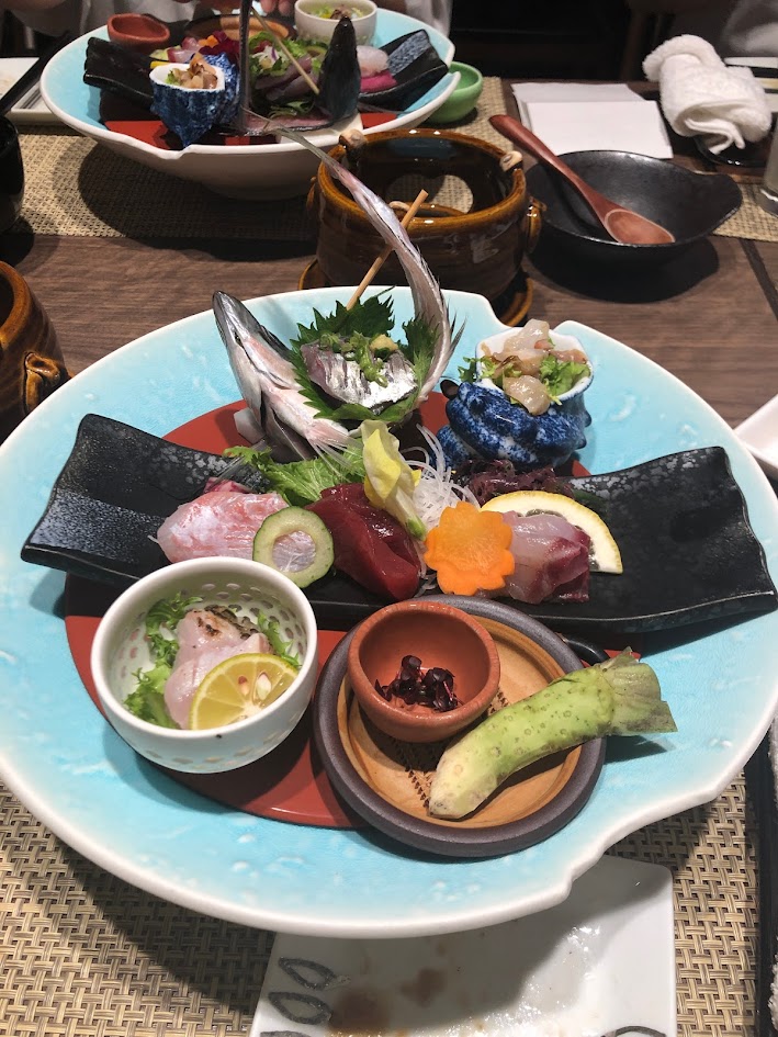 夕食